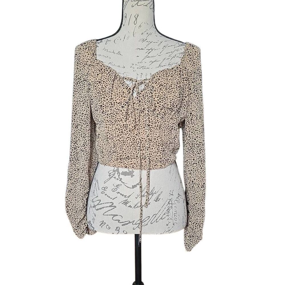 Hyfve Women's Size Large Beige Black Animal Print Long Sleeve Crop Blouse